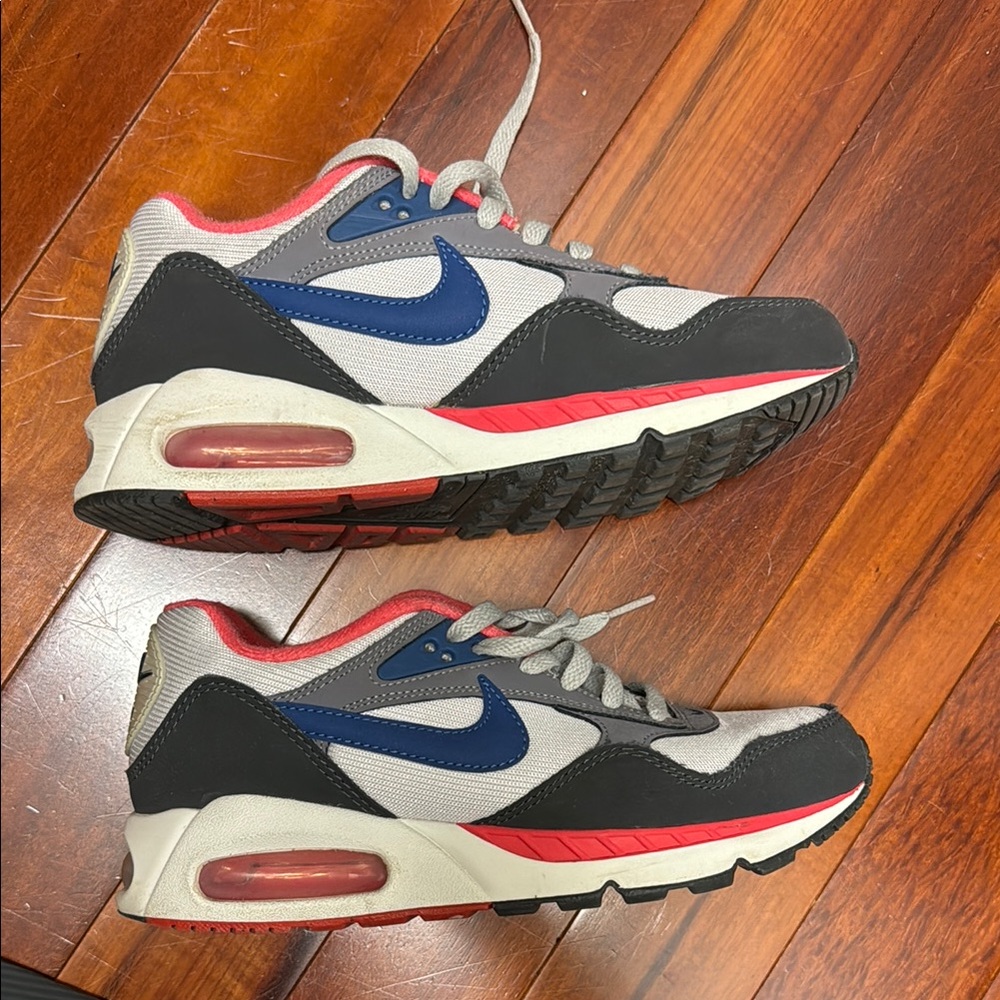 Nike Air Max Sneakers
